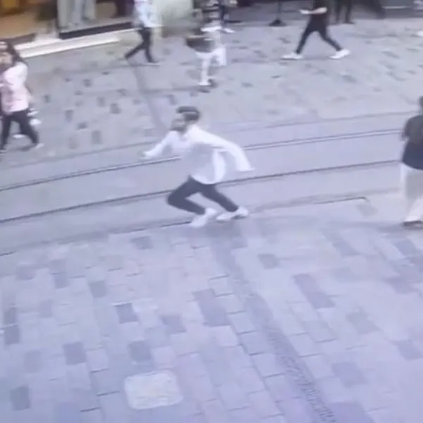 68 suç kaydı çıktı! Taksim'de kovalamaca!