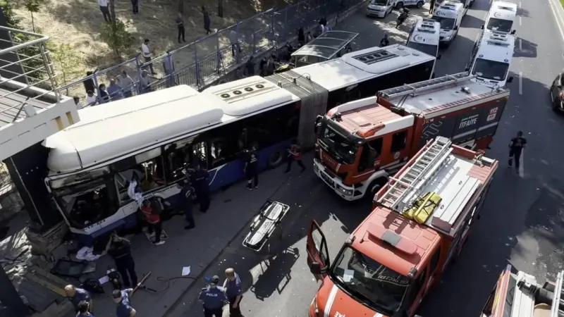 Ankara'da Otobüs Kazası! 20 Yaralı, Şoke Eden Detaylar!