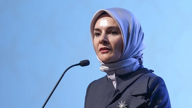 Bakan Göktaş duyurdu: Yangınlardan etkilenen hanelere 10 milyon lira kaynak aktarıldı