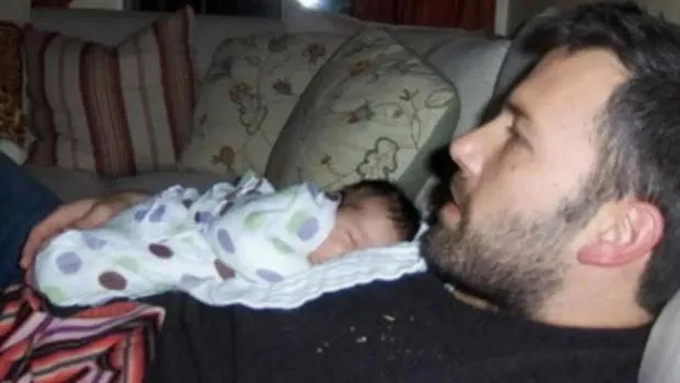 Birbirimizden boşandıysak çocuklarımızdan da boşanmadık ya! ‘Bu kucak dünyadaki 3 kişinin en sevdiği yer’