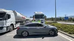 Bolu’da korku dolu anlar: Tır otomobili 60 metre sürükledi, mucize kurtuluş