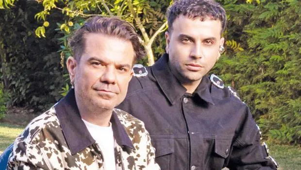 'Durup Dururken' düet geldi