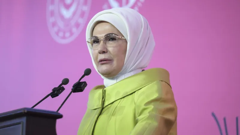 Emine Erdoğan: Sıfır Atık kulüpleriyle gençlerimiz yaşanabilir bir dünya için öncülük edecek