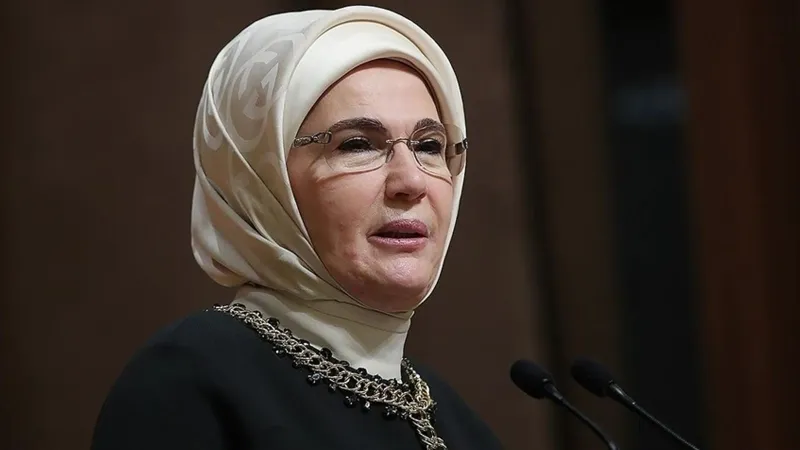 Emine Erdoğan'dan 19 Mayıs Atatürk'ü Anma Gençlik ve Spor Bayramı mesajı