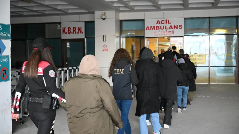 FETÖ'nün öğrenci yapılanmasına operasyon: 12 gözaltı