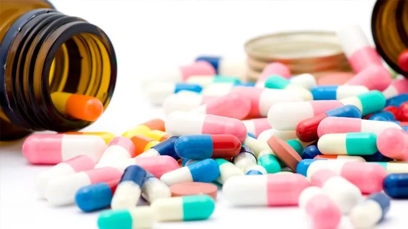 İlaç Krizi: 300'den Fazla İlaç Neden Yok? Fiyatlar Mı Artacak?