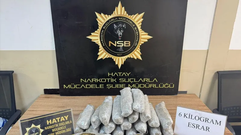 Reyhanlı'da Şok Baskın! 6 Kilo Esrarla Yakalandılar!
