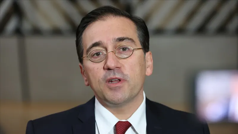 İspanya Dışişleri Bakanı, İsrail'e yaptırım konusunda AB'den cesaretli olmasını isteyeceğini açıkladı
