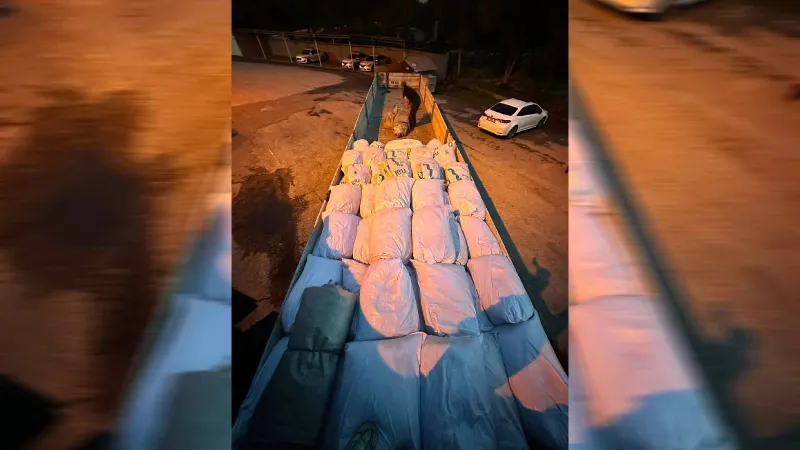 Kocaeli'nde Şok Baskın! 2 Ton Kaçak Tütün Nereye Gidiyordu?
