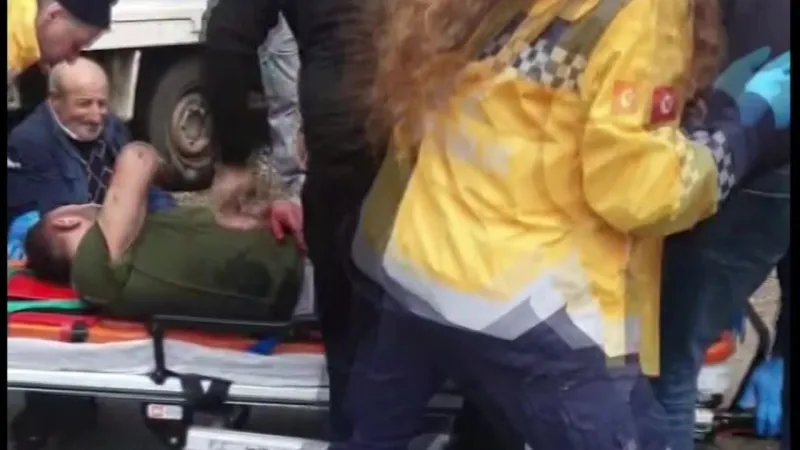Mersin'de zincirleme trafik kazası: 3 yaralı