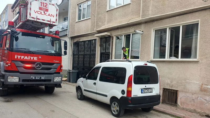 Ocağın gazını açık unuttu, 10 dakikayla hayatta kaldı