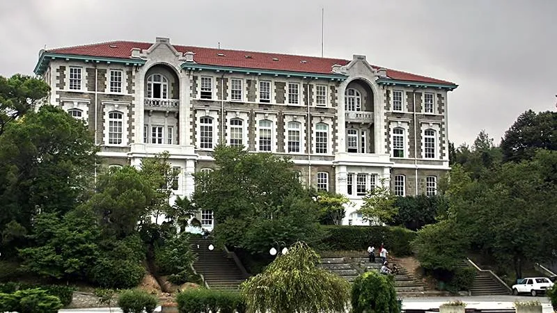 Rektör Naci İnci yanıtladı: Boğaziçi Üniversitesi, Avrupa Üniversiteler Birliği'nden "tasarruf tedbirleri gereğince" ayrılmış