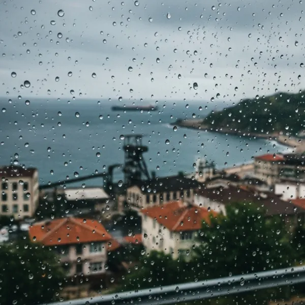 Hava Durumu Alarmı! Yağmur Geliyor, Sıcaklıklar Düşüyor Mu?