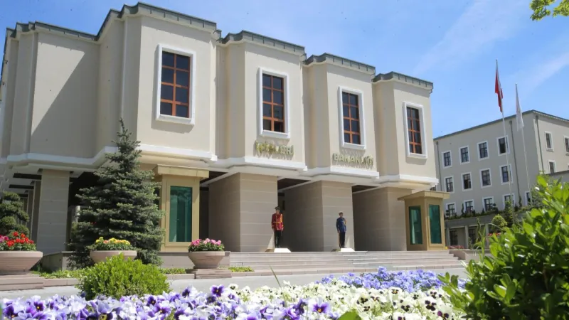 Tunceli Valisi Tekbıyıkoğlu, İçişleri Bakanlığı emrine alındı