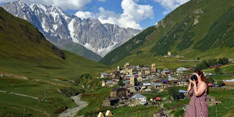 Suçlular Neden Gürcistan'a Kaçıyor? Şoke Eden Köy Hayatı!