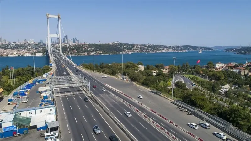 Yarın İstanbul’da Trafik Yoğunluğu Bekleniyor! İşte 27 Mayıs 2025 Kapatılacak Yollar ve Alternatif Güzergahlar
